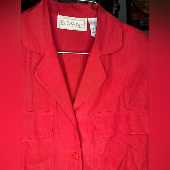 Vintage “Edward” 100% Silk Top - Picture 4 of 5